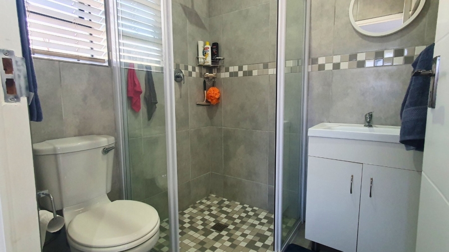 2 Bedroom Property for Sale in Dana Bay Western Cape